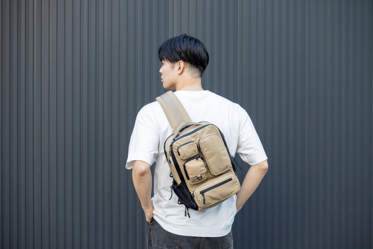 Quick-Pocket Body Bag