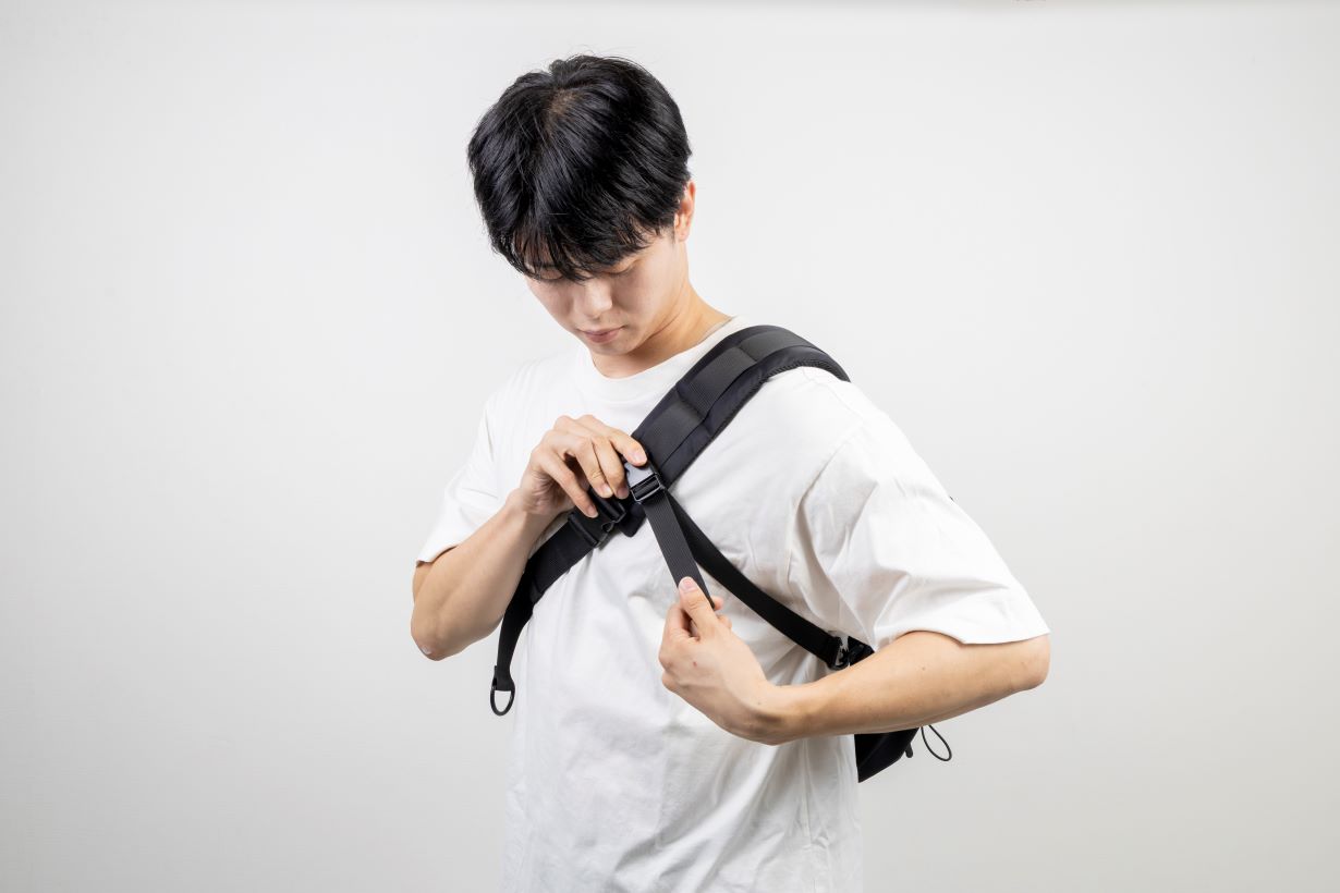 Quick-Pocket Body Bag