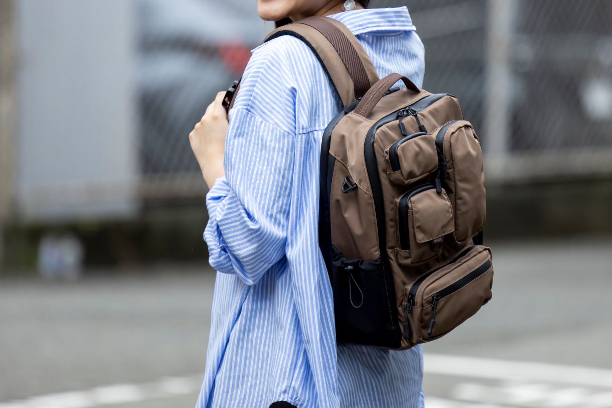 Quick-Pocket Body Bag